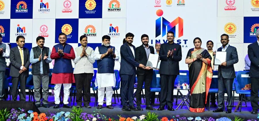 Maharashtra Signs ₹8.57 Lakh Crore Investment Deals: 2.91 Lakh Jobs Targeted 1 Maharashtra investment MoUs: Chief Minister Devendra Fadnavis at the Maharashtra Investment Summit in Mumbai